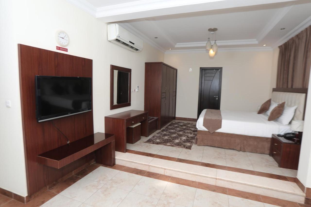 Samaya Suites Riyadh Exterior photo